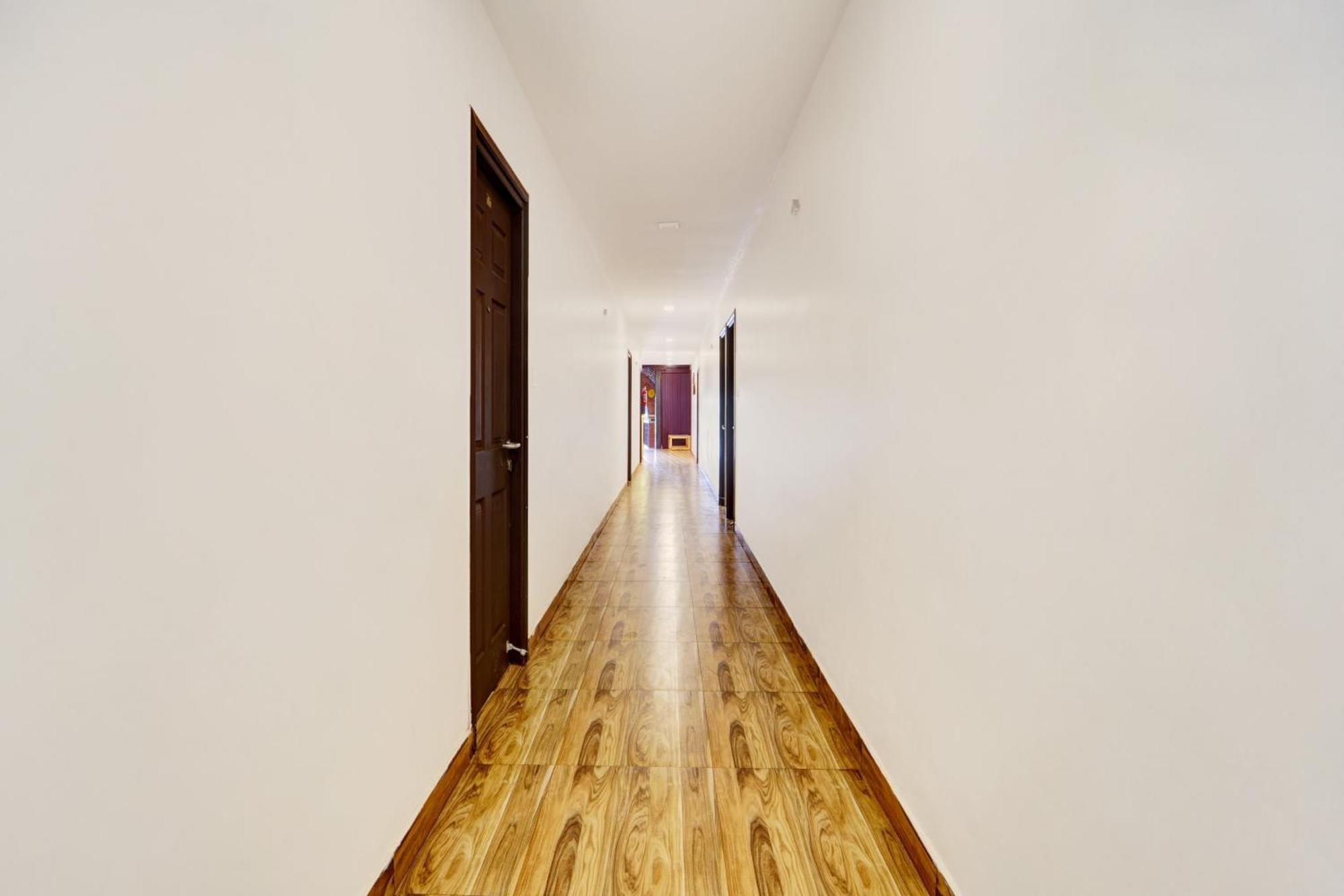 Super Collection O Calvathy Road Near Fort Kochi Exterior foto